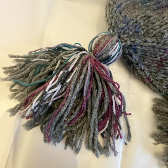 VIV VOVEO hat, 50% merino, 50% alpaca,UNISEX handknit in Canada. Gray NWT. OOAK - Picture 5 of 8